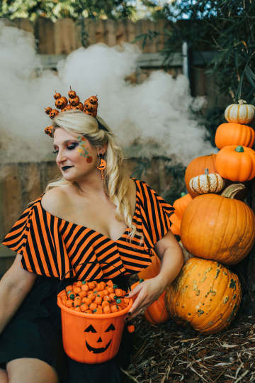 Jack-O-Lantern Pumpkin Crown